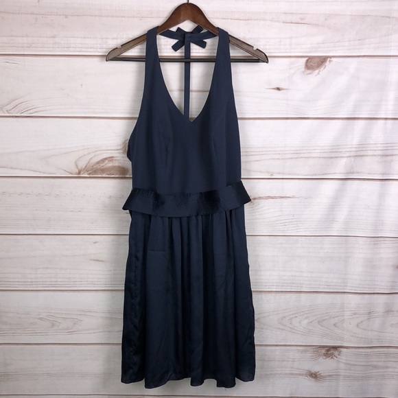 Vera Wang White Short Midnight T-Strap Halter Bridesmaid Dress - Size 14 - Picture 4 of 13